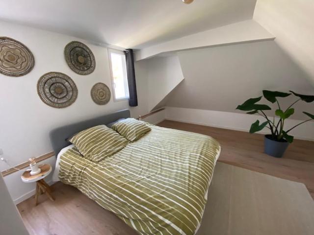 Апартаменты Duplex Proche Gare Vue Tour Perret Avec Parking Gratuit Амьен Экстерьер фото